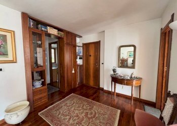 Ingresso - Appartamento corso Jacopo Lombardini, 38, Torre Pellice - foto 2