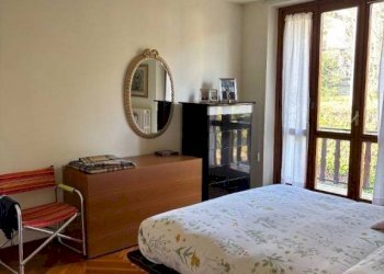 Camera da letto - Appartamento corso Jacopo Lombardini, 38, Torre Pellice - foto 14