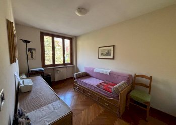 Camera da letto - Appartamento corso Jacopo Lombardini, 38, Torre Pellice - foto 17