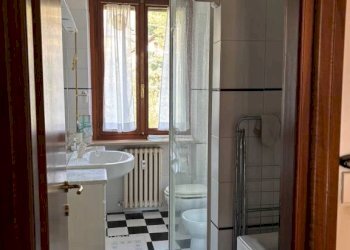 Bagno - Appartamento corso Jacopo Lombardini, 38, Torre Pellice - foto 20