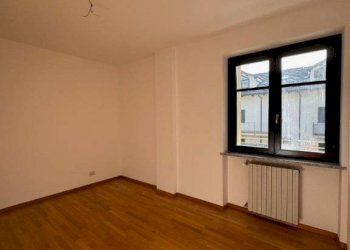 Camera da letto - Two-room apartment via Appiotti, 2/2, Torre Pellice - photo 7