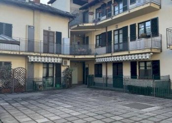 Cortile interno - Two-room apartment via Appiotti, 2/2, Torre Pellice - photo 17