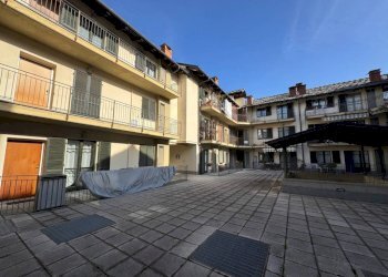 Cortile interno - Two-room apartment via Appiotti, 2/2, Torre Pellice - photo 18