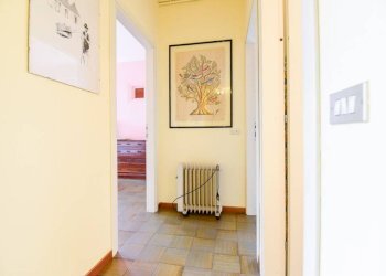 Disimpegno - Appartamento via Vincenzo Monti, 12, Carugo - foto 14