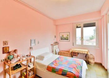 Camera da letto - Appartamento via Vincenzo Monti, 12, Carugo - foto 15