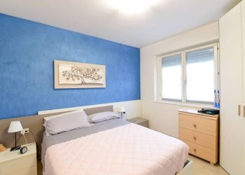 Camera da letto - Trilocale Località Bersaglio, Oggiono - foto 12