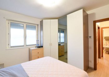 Camera da letto - Trilocale Località Bersaglio, Oggiono - foto 13