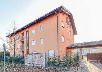 Facciata - Trilocale Località Bersaglio, Oggiono - foto 26