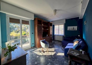 Salone - Trilocale largo Aldo Pastorino, 19, Noli - foto 1