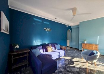 Salone - Trilocale largo Aldo Pastorino, 19, Noli - foto 3