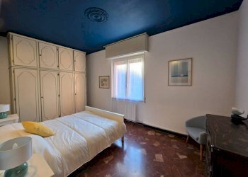 Camera da letto - Trilocale largo Aldo Pastorino, 19, Noli - foto 15