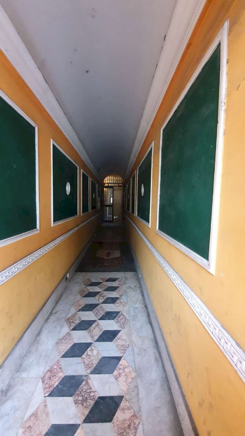 rovere109 1 - Trilocale piazza della rovere, Roma (zona Centro Storico) - foto 1