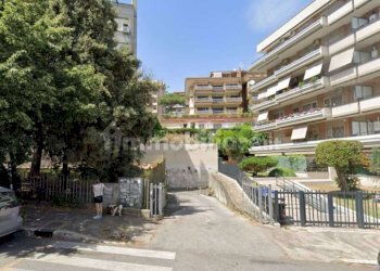 Palazzo - Posto Auto viale Beata Vergine del Carmelo, Roma (zona Mostacciano) - foto 1