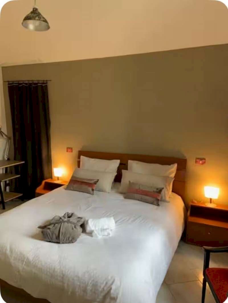 camera da letto - Appartamento corso Einaudi, 27, Torino - foto 1