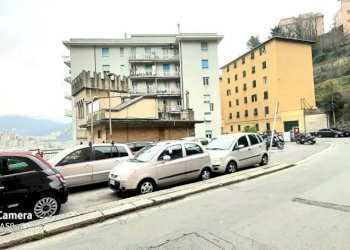 Zona - Three-room apartment via Antonio Burlando, 5A, Genova (neighborhood Staglieno) - photo 1