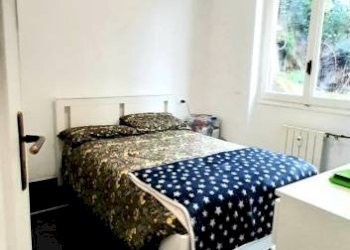 Camera da letto - Trilocale via Antonio Burlando, 5A, Genova (zona Staglieno) - foto 16