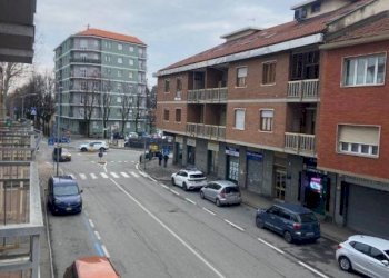 Balcone - Trilocale via San Rocco, 3, Orbassano - foto 9