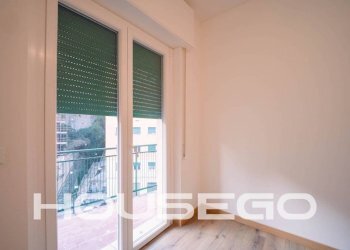 Camera da letto - Quadrilocale via Antonio Burlando, 23C, Genova (zona Marassi) - foto 28