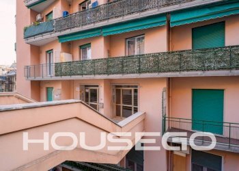 Facciata - Quadrilocale via Antonio Burlando, 23C, Genova (zona Marassi) - foto 38