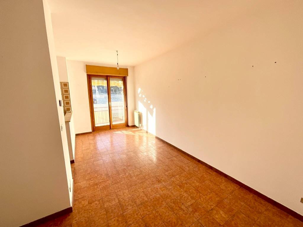 Cucina - Bilocale via Giacomo Matteotti, 2, Busca - foto 2