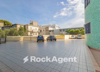 Posto macchina - Three-room apartment contrada Barba d'Angelo, 105, Andria - photo 1