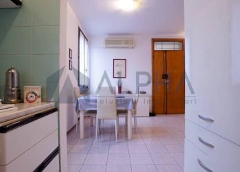 Cucina - Appartamento via Giovanni Pascoli, Russi - foto 6