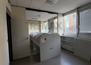 Stanza vuota - Ufficio Centro Direzionale G1, Napoli - foto 16