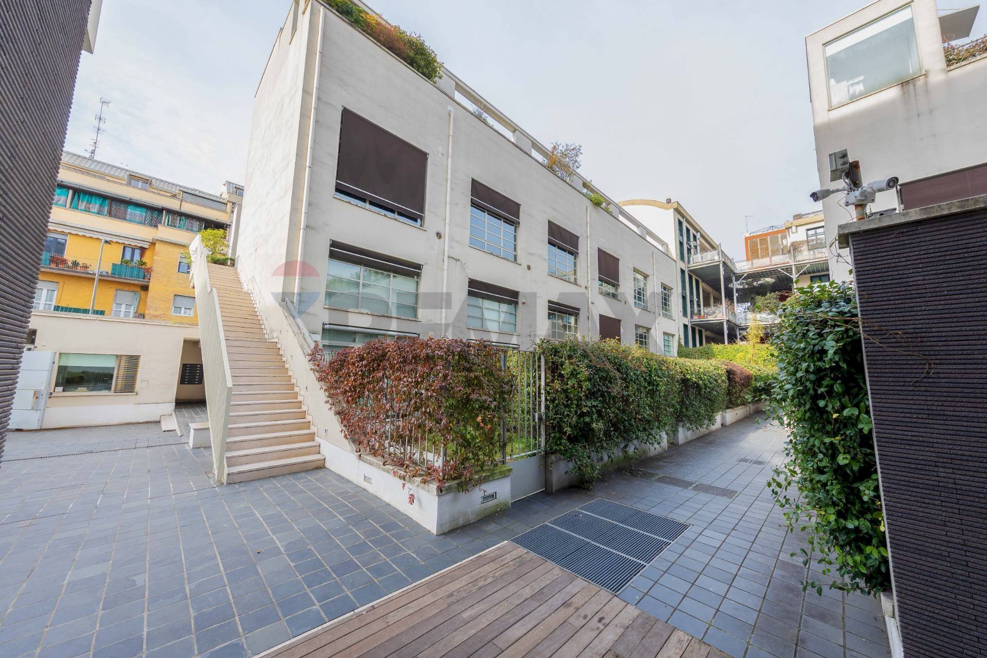 Edificio all\'aperto - Loft Via Adelaide Bono Cairoli
 
28/A, Milano - foto 2