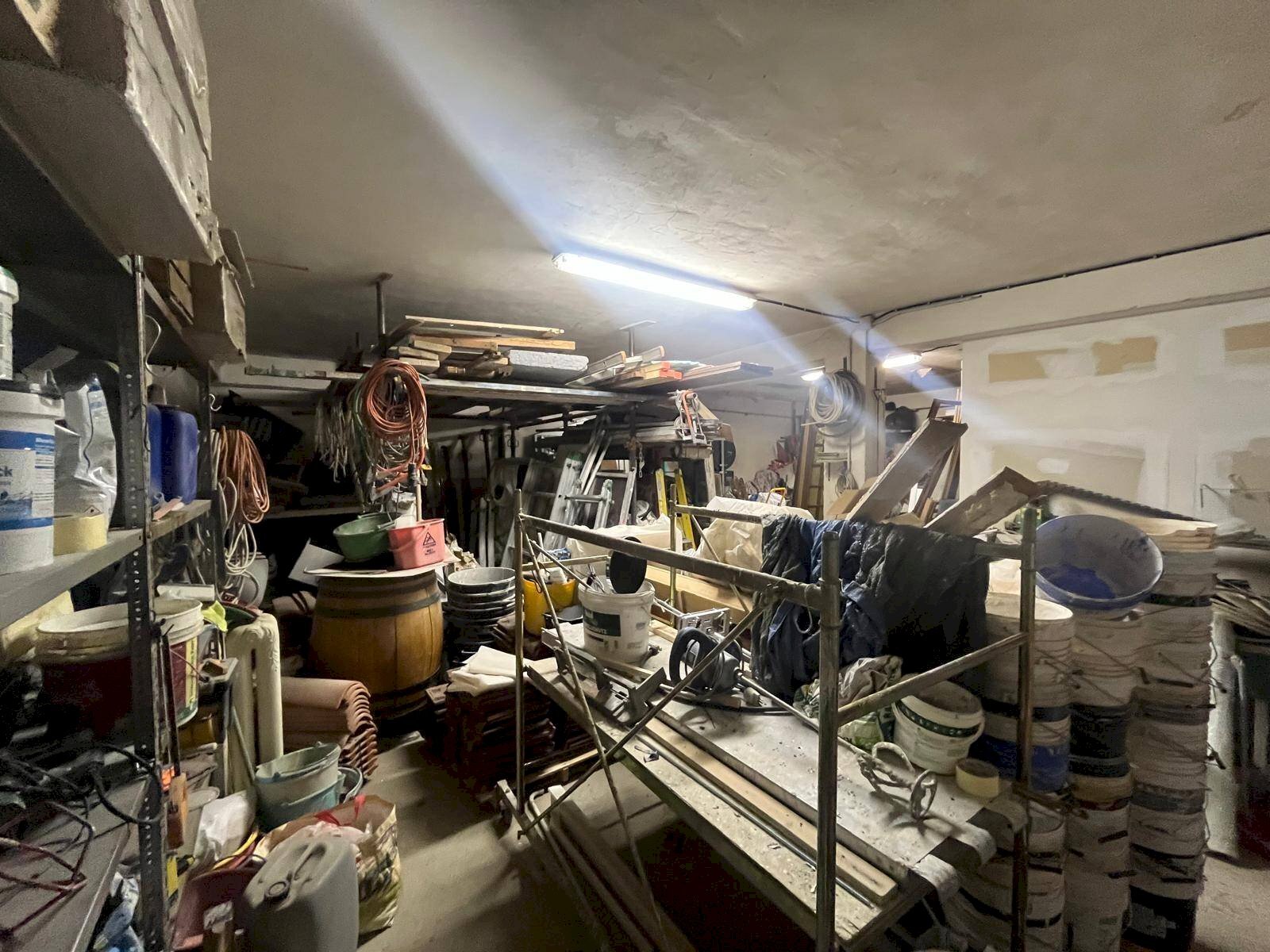 Foto 2 - Magazzino via fenestrelle
 
96, Nichelino - foto 2