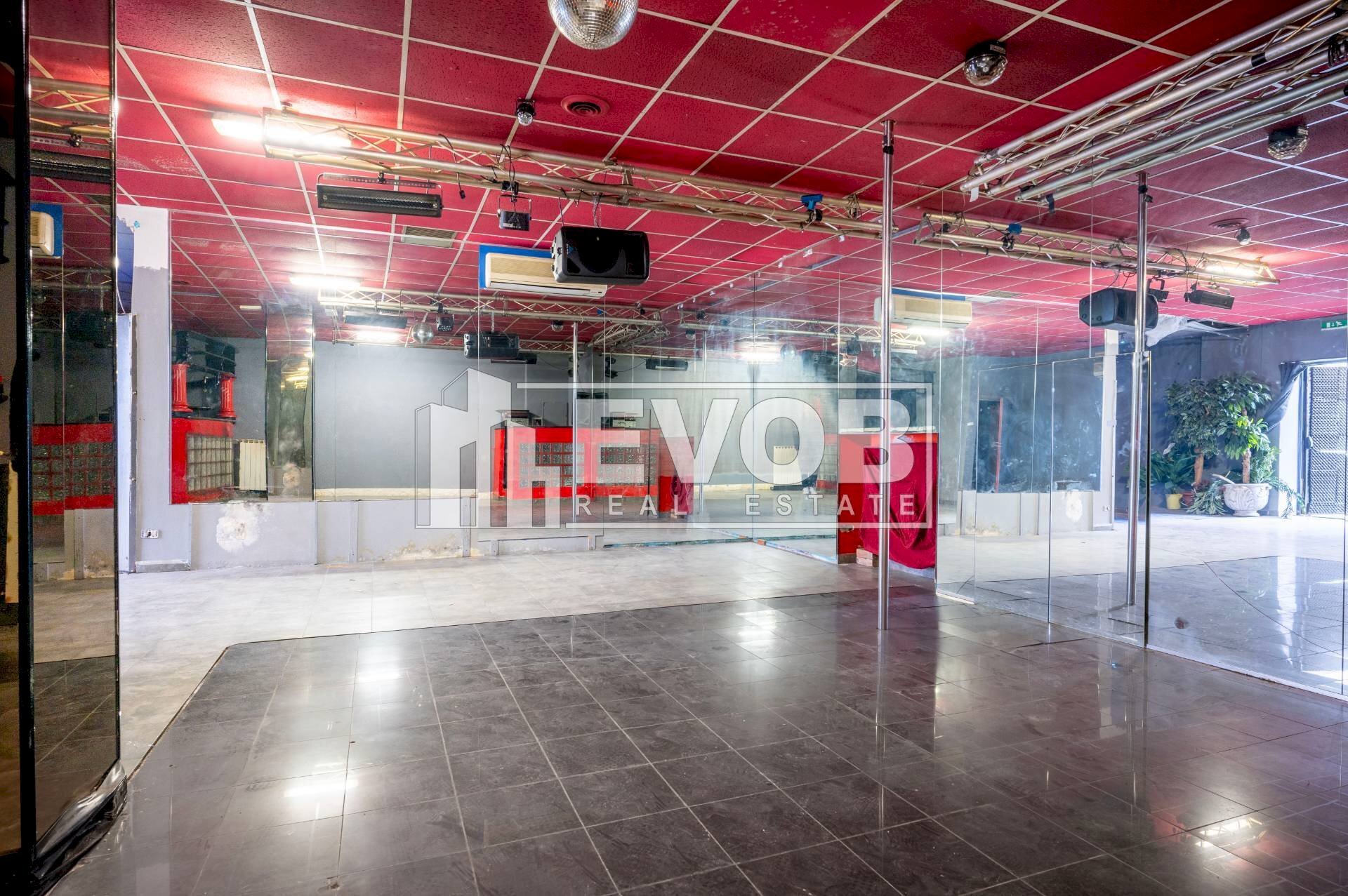 Foto 3 - Commercial Premises Via bellini
 
9, Moncalieri - photo 3