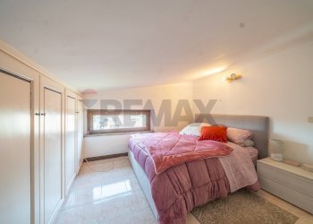 Camera / camera da letto - Trilocale Vicolo del divino amore
 
8, Marino - foto 15