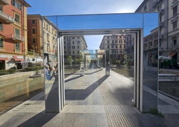 Edificio all\'aperto - Bar Tavola Calda - Fredda Piazza giuseppe verdi
 
1, La Spezia - foto 4