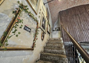 Scale - Bar Tavola Calda - Fredda Piazza giuseppe verdi
 
1, La Spezia - foto 8