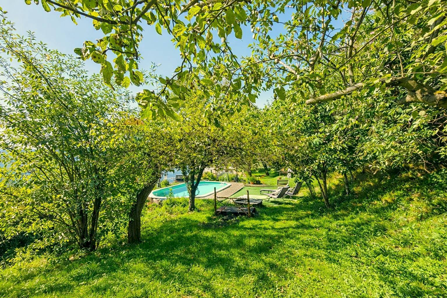 Giardino - Casa indipendente Località Bruscarolo, Calice al Cornoviglio - foto 2