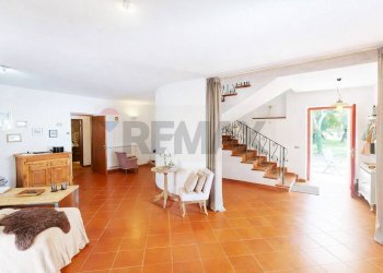 Soggiorno - Casa indipendente Località Bruscarolo, Calice al Cornoviglio - foto 14