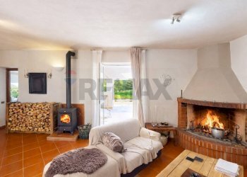 Soggiorno - Casa indipendente Località Bruscarolo, Calice al Cornoviglio - foto 15