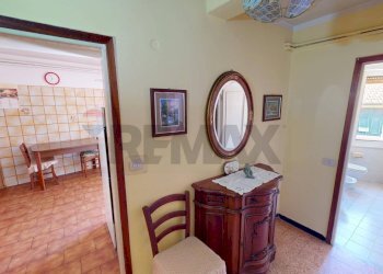 Hall / corridoio - Appartamento Brugnato - foto 7