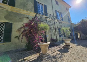 Giardino - Trilocale Via Sant'alberto
 
5, Genova - foto 1