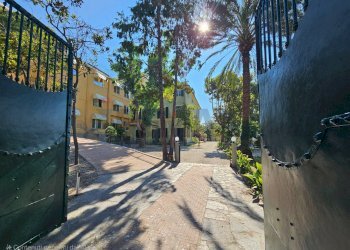 Ingresso con auto - Trilocale Via Sant'alberto
 
5, Genova - foto 10