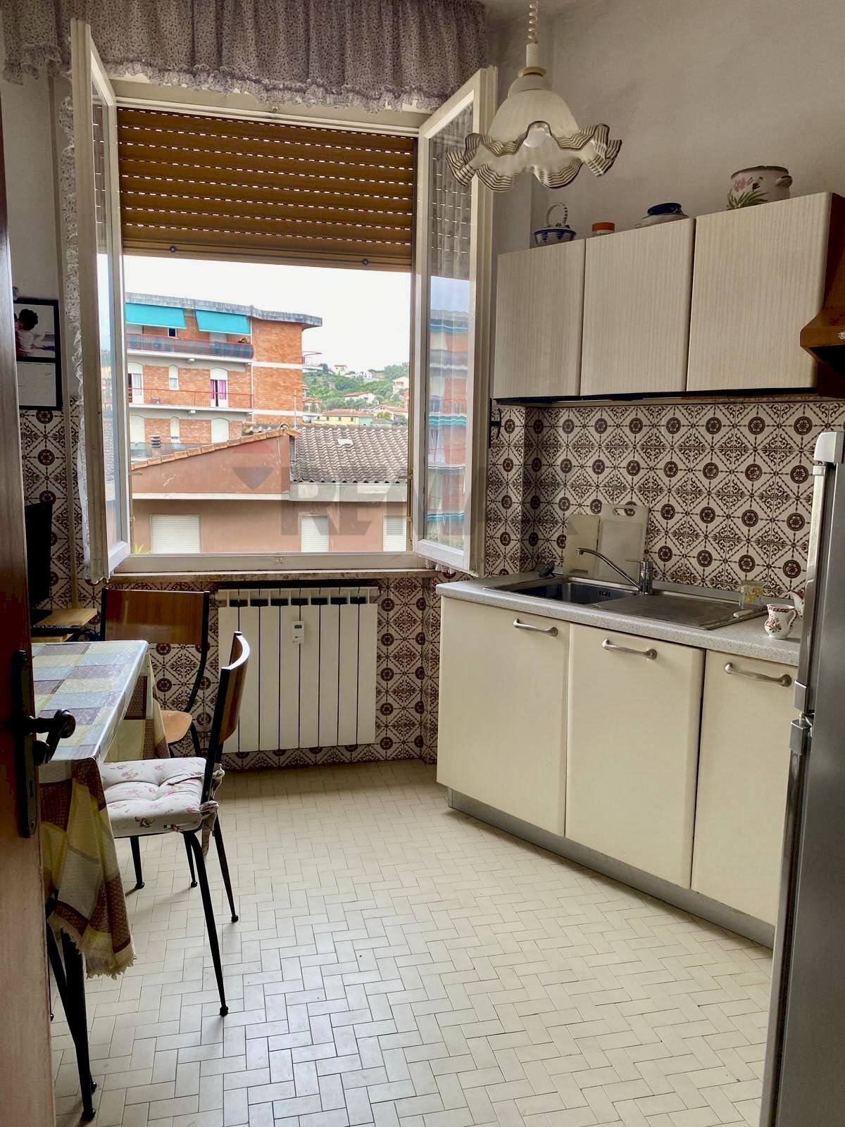 Cucina - Appartamento Via Luigi Valentini
173, Arcola - foto 3