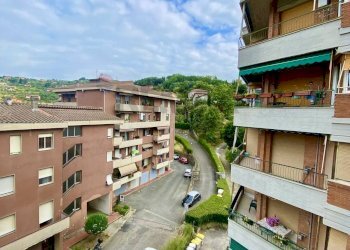 Edificio all\'aperto - Appartamento Via Luigi Valentini
 
173, Arcola - foto 5