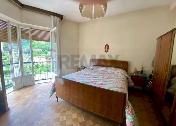 Camera / camera da letto - Appartamento Via Luigi Valentini
 
173, Arcola - foto 12