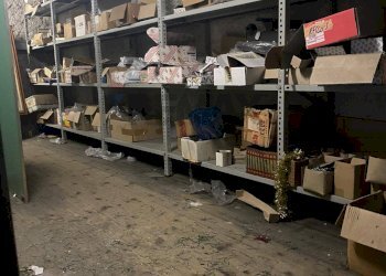 Dispensa di stoccaggio - Attività Commerciale Ponte Vexina
 
9, Recco - foto 17