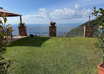 Giardino - Casa semi indipendente Recco - foto 1