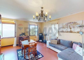 Sala da pranzo - Casa semi indipendente Recco - foto 26