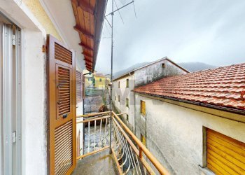 Balcone - Casa indipendente Santo Stefano d'Aveto - foto 2