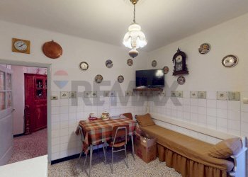 Cucina - Casa indipendente Santo Stefano d'Aveto - foto 18