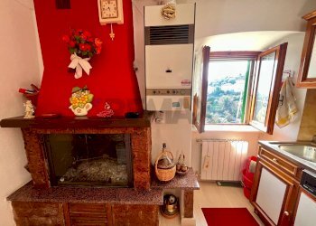 Cucina - Trilocale Vezzano Ligure - foto 15