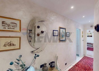 Hall / corridoio - Quadrilocale Via Ronchetto
 
4, Arenzano - foto 2