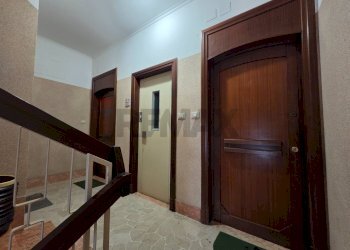 Hall / corridoio - Quadrilocale Via Ronchetto
 
4, Arenzano - foto 46